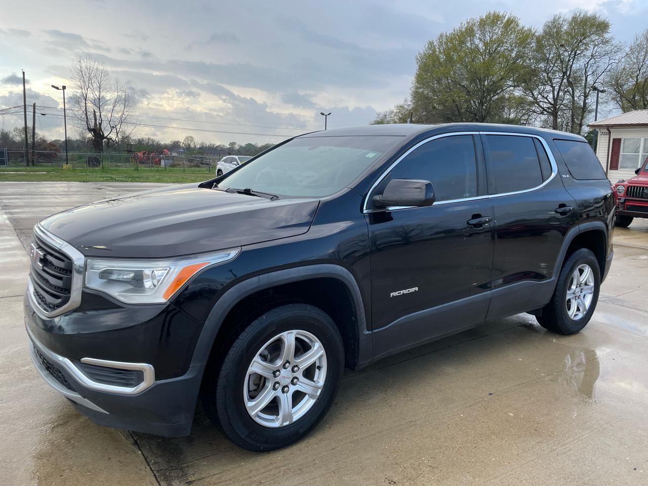 GMC Acadia FWD 4dr SLE w/SLE-1 2018