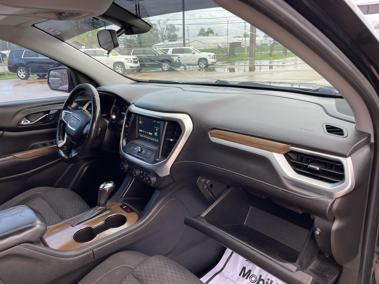 GMC Acadia FWD 4dr SLE w/SLE-1 2018