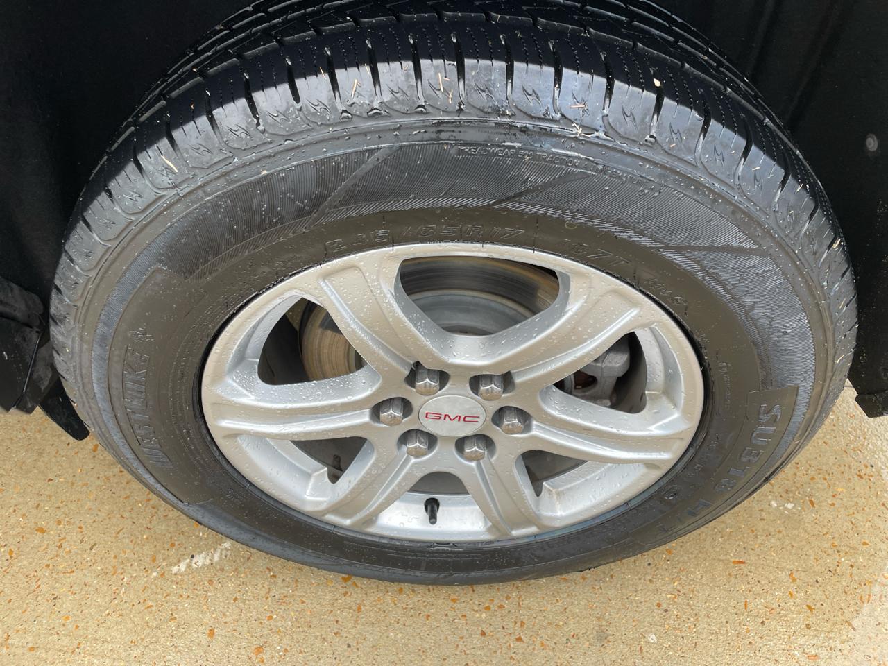 GMC Acadia FWD 4dr SLE w/SLE-1 2018