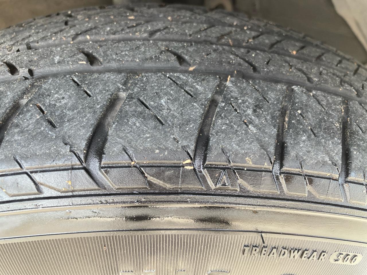 Toyota Camry LE Auto (Natl) 2017