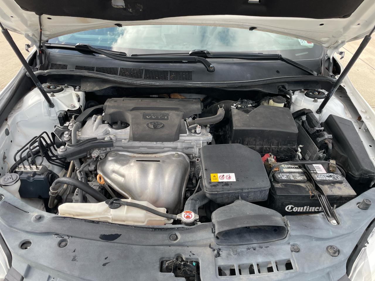 Toyota Camry LE Auto (Natl) 2017