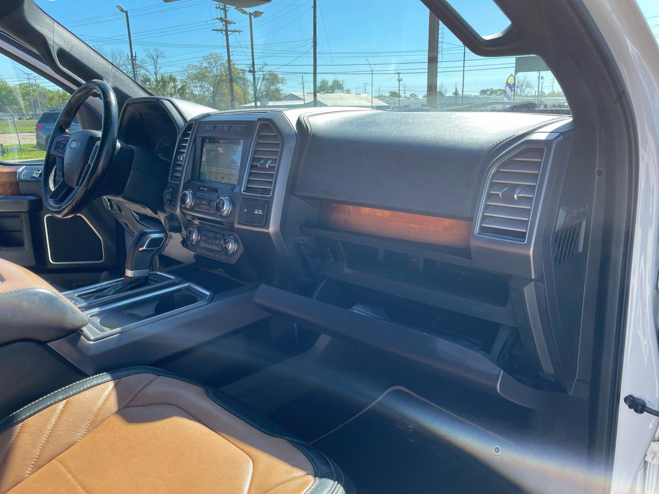 Ford F-150 Limited 4WD SuperCrew 5.5' Box 2017