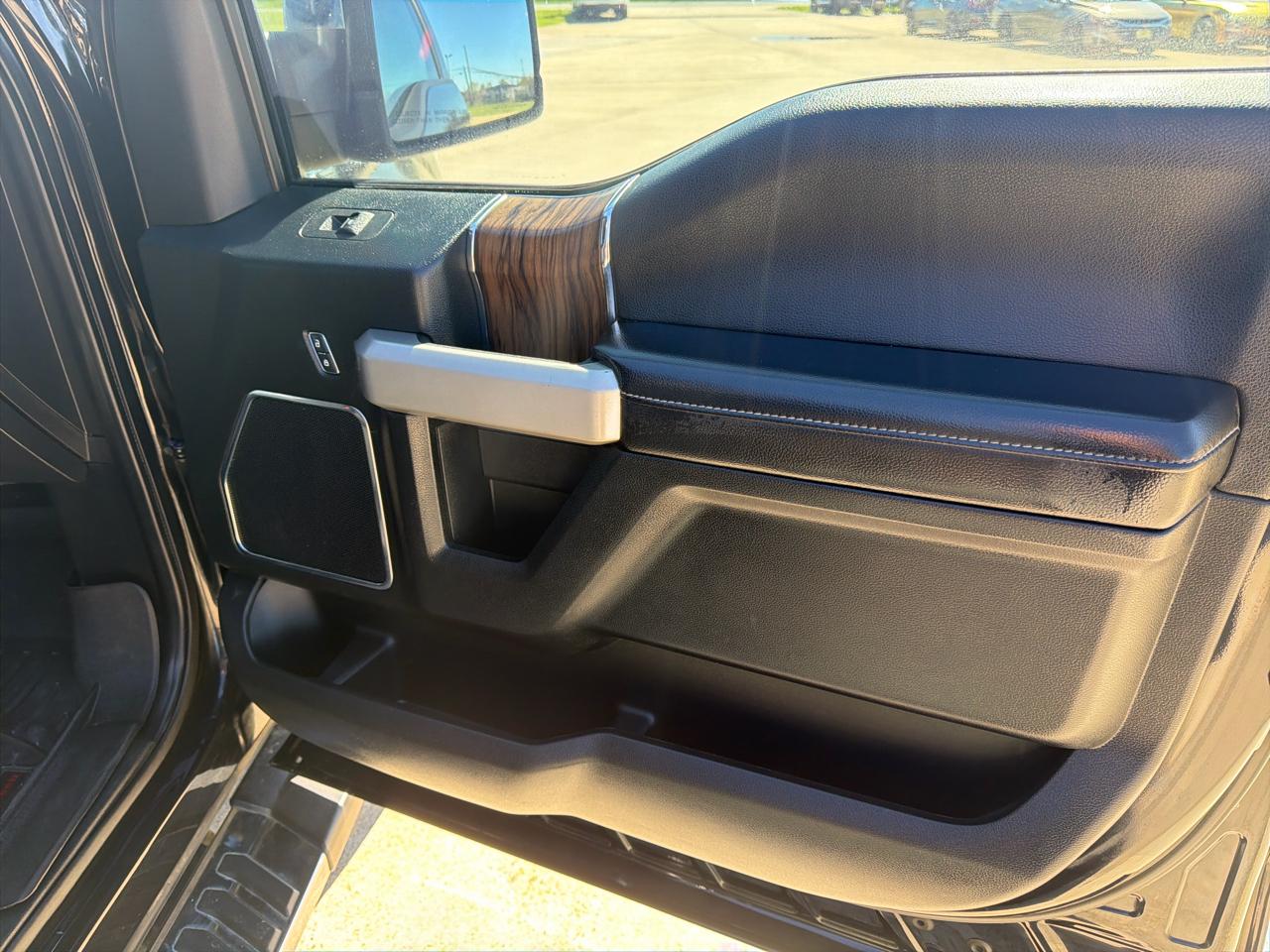 Ford F-150 Lariat 4WD SuperCrew 5.5' Box 2019