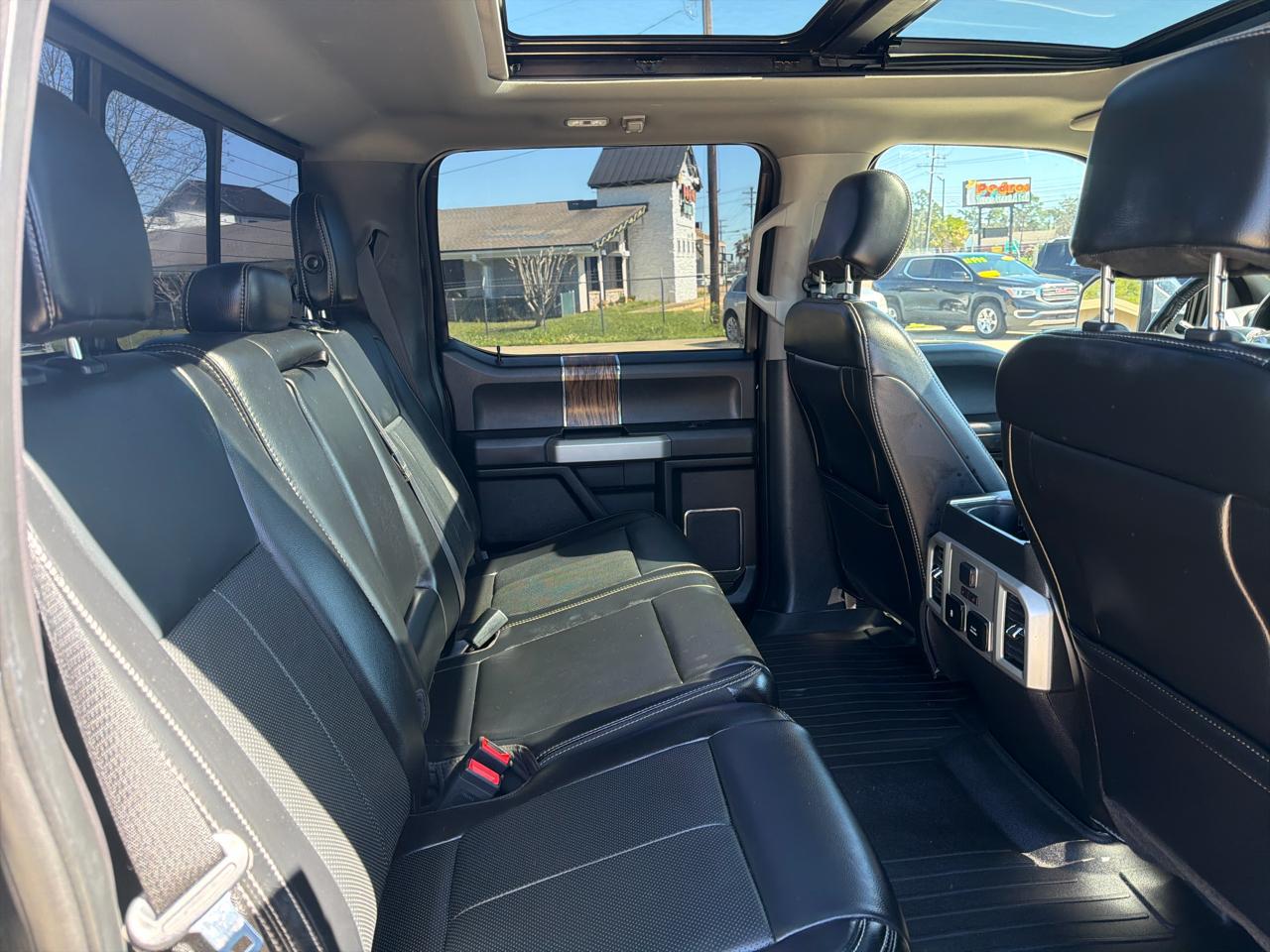 Ford F-150 Lariat 4WD SuperCrew 5.5' Box 2019