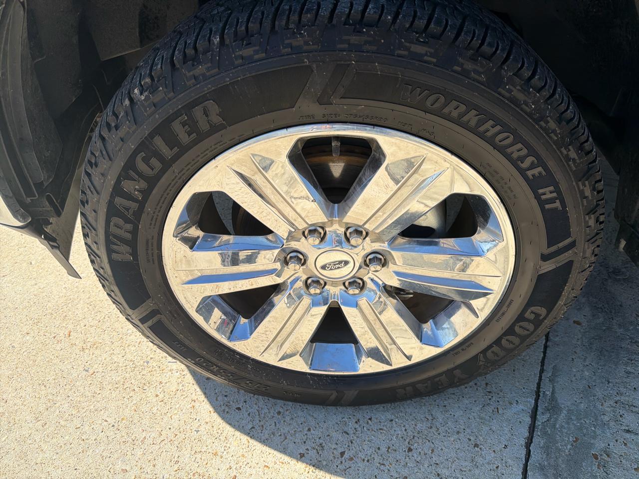 Ford F-150 Lariat 4WD SuperCrew 5.5' Box 2019