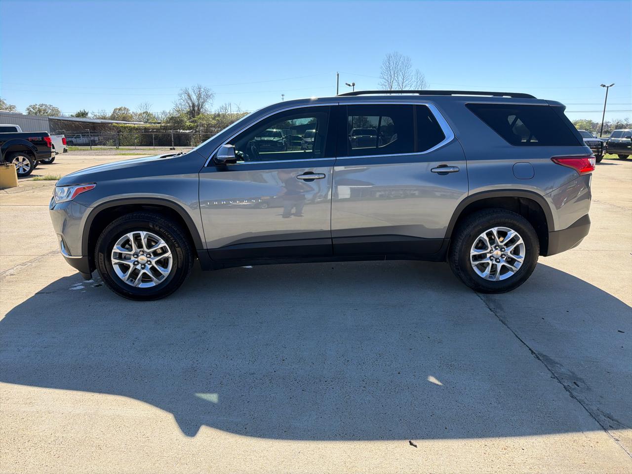 Chevrolet Traverse FWD 4dr LT Cloth w/1LT 2020