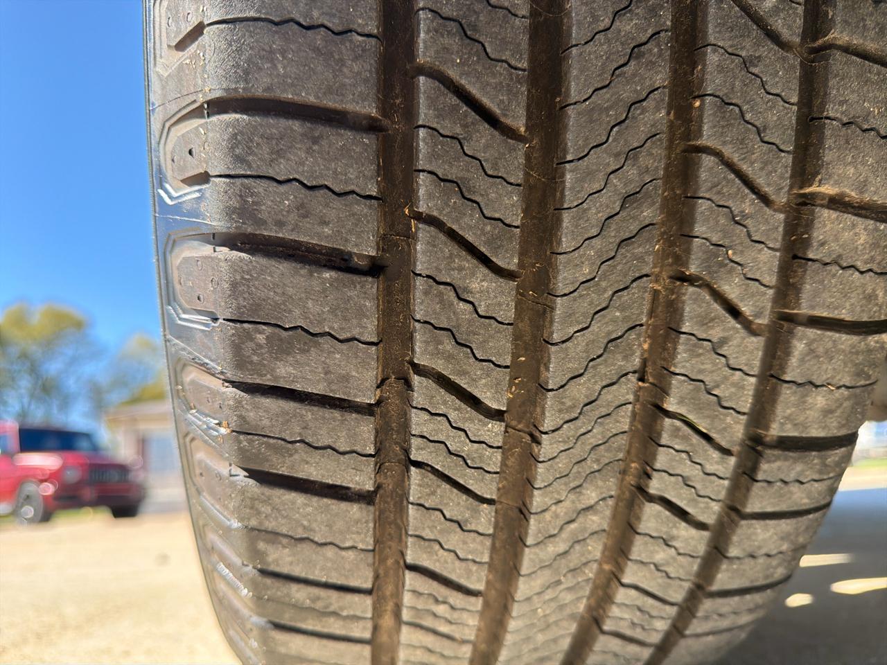 Chevrolet Traverse FWD 4dr LT Cloth w/1LT 2020