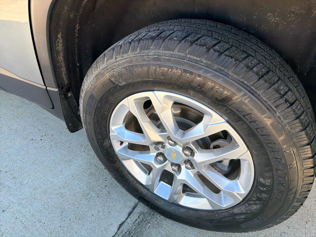 Chevrolet Traverse FWD 4dr LT Cloth w/1LT 2020