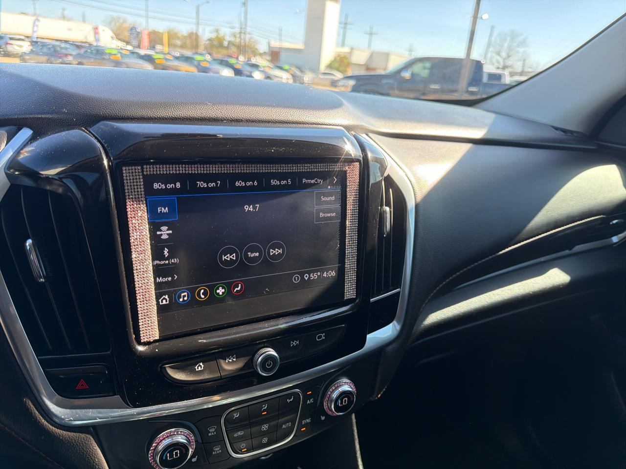 Chevrolet Traverse FWD 4dr LT Cloth w/1LT 2020