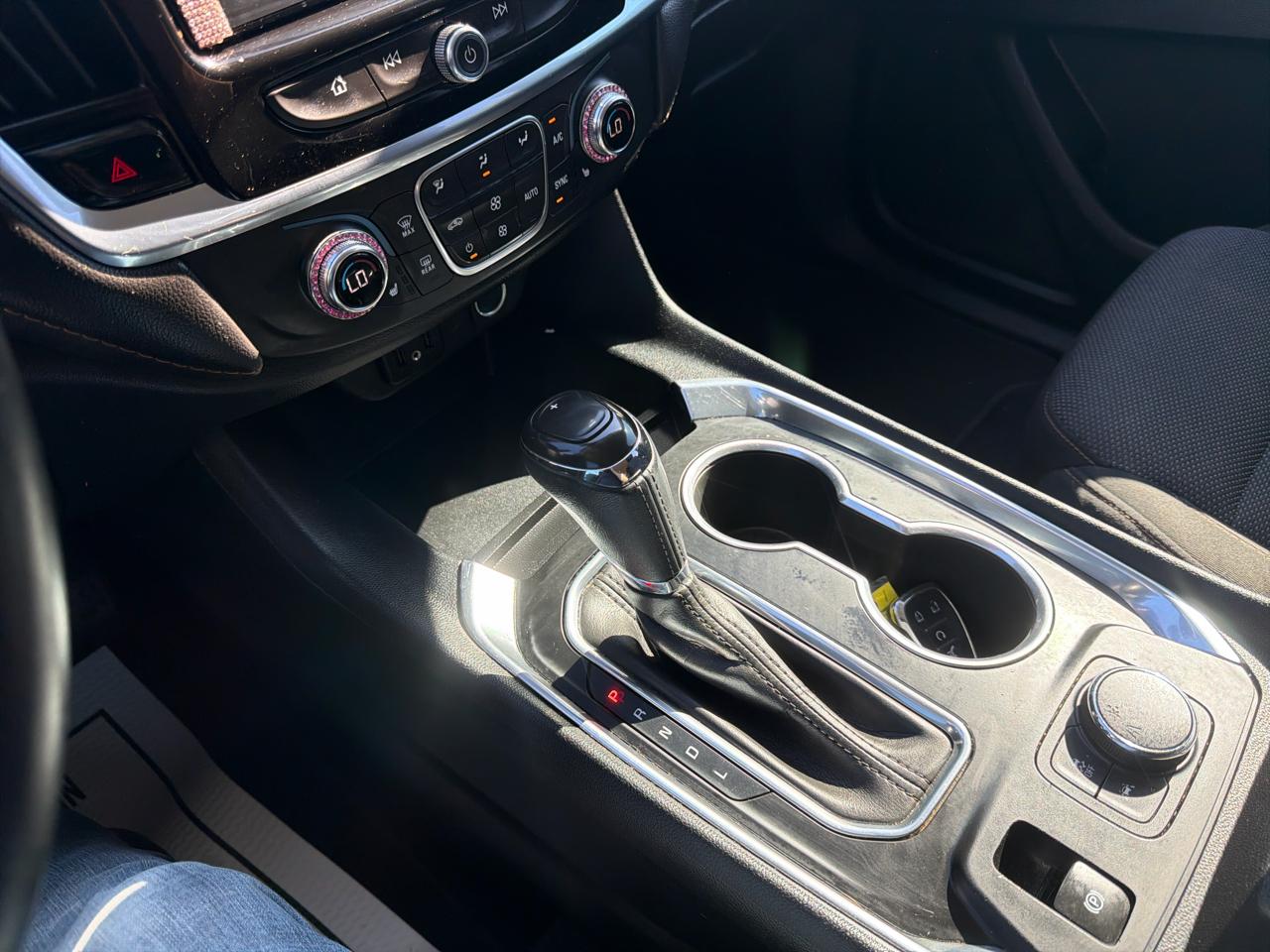 Chevrolet Traverse FWD 4dr LT Cloth w/1LT 2020