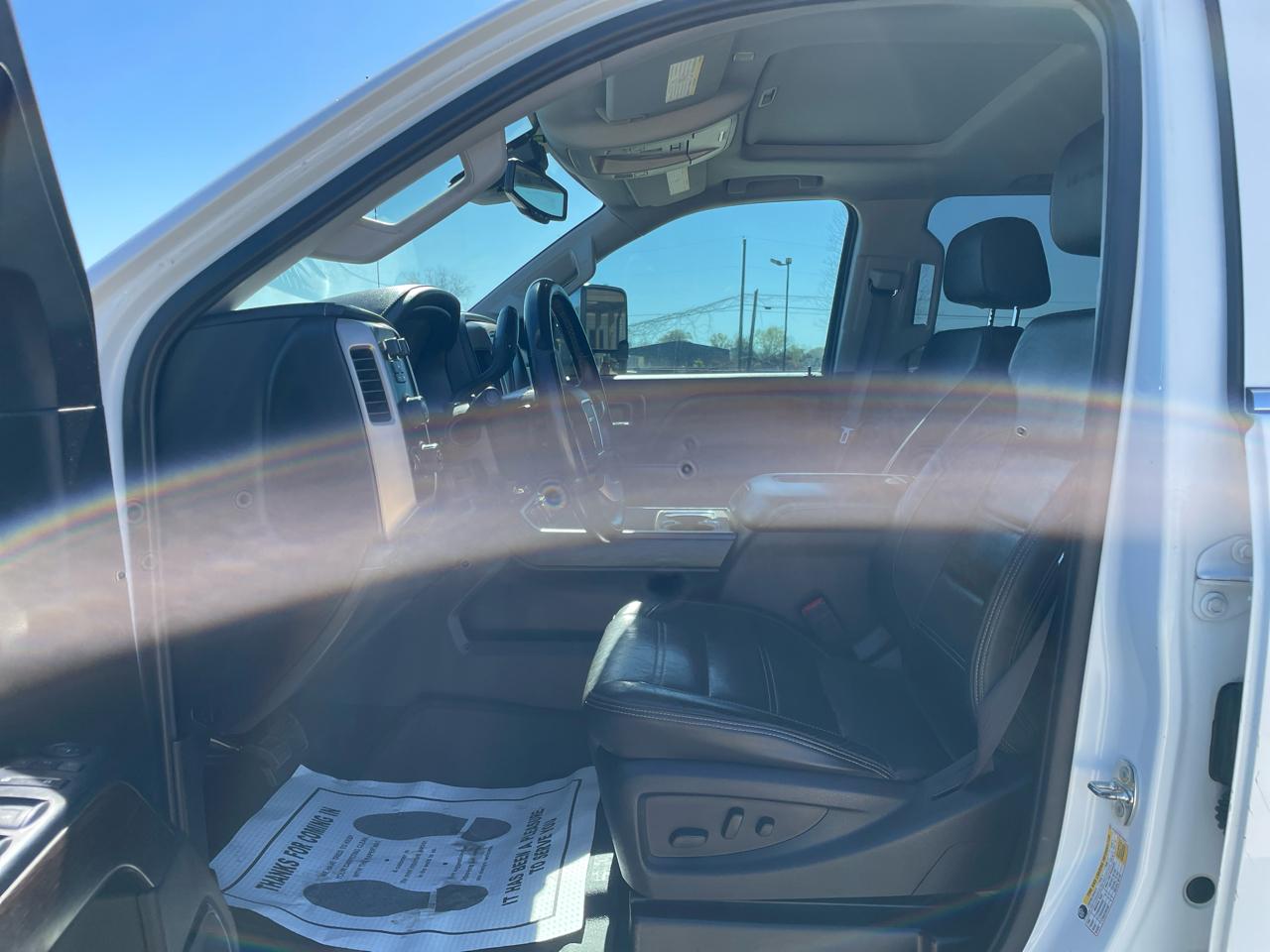 GMC Sierra 2500HD 4WD Crew Cab 153.7" Denali 2017