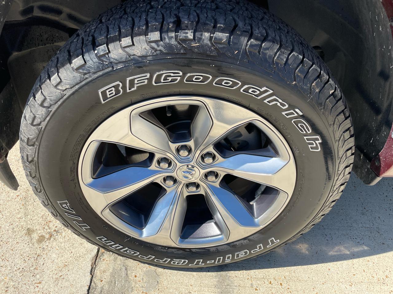 RAM 1500 Limited 4x4 Crew Cab 5'7" Box 2019