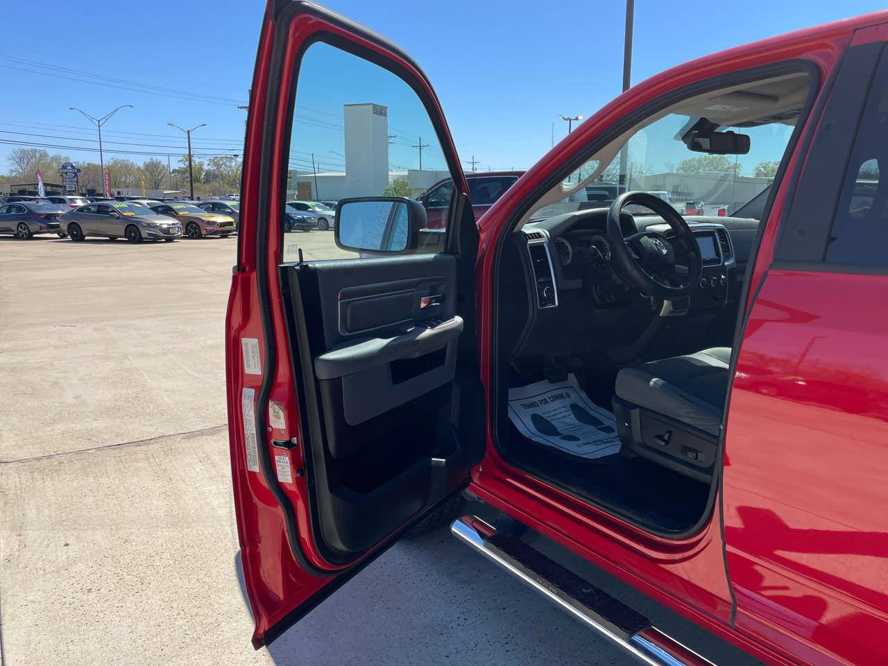 RAM 1500 2WD Quad Cab 140.5" Big Horn 2015