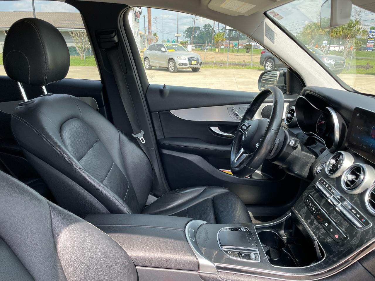 Mercedes-Benz GLC GLC 300 SUV 2020