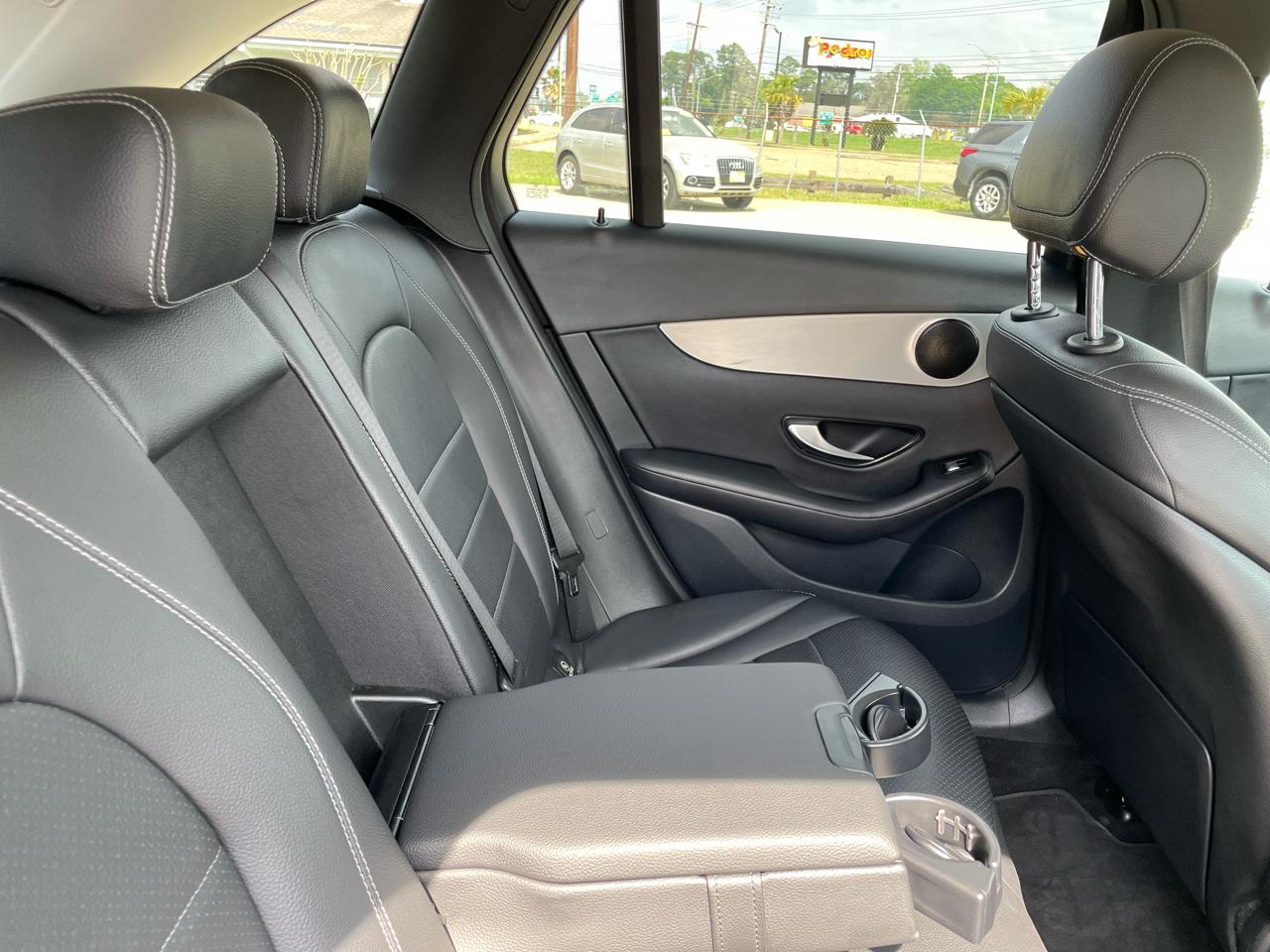 Mercedes-Benz GLC GLC 300 SUV 2020