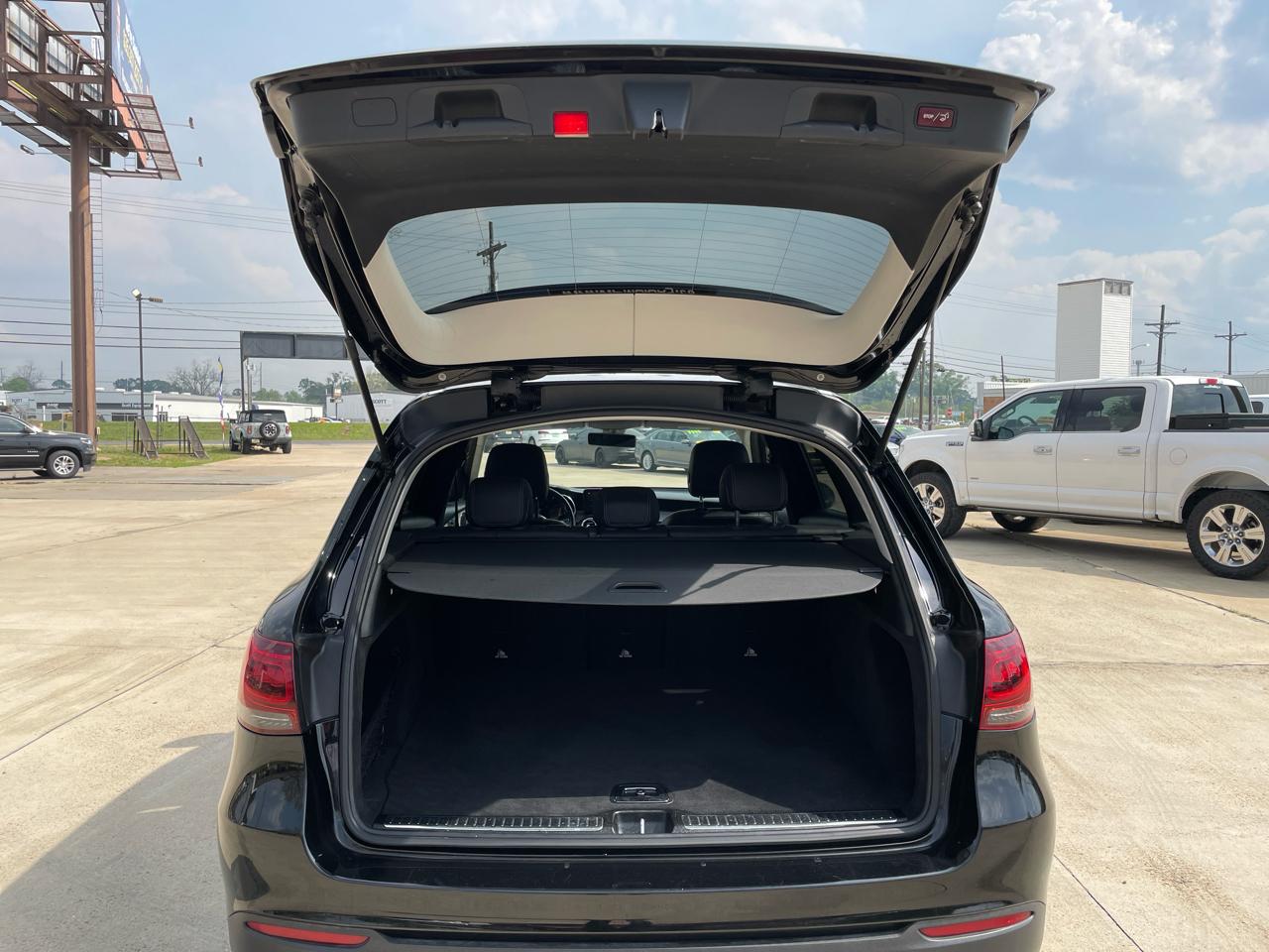 Mercedes-Benz GLC GLC 300 SUV 2020