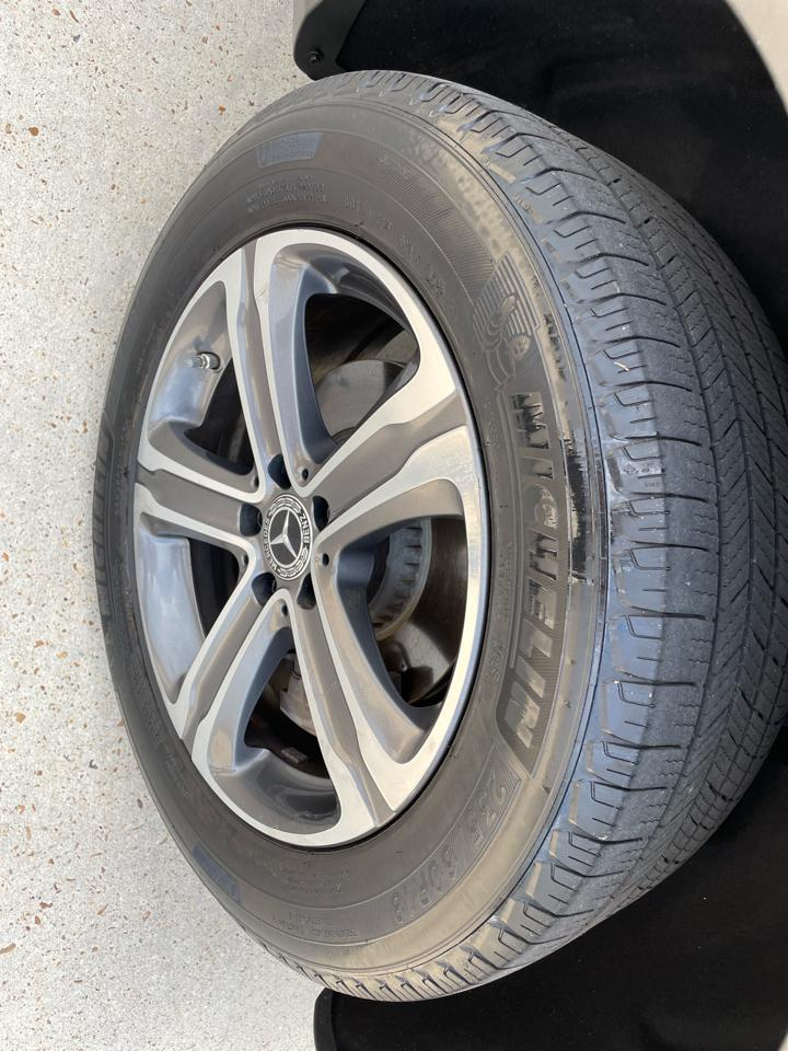 Mercedes-Benz GLC GLC 300 SUV 2020