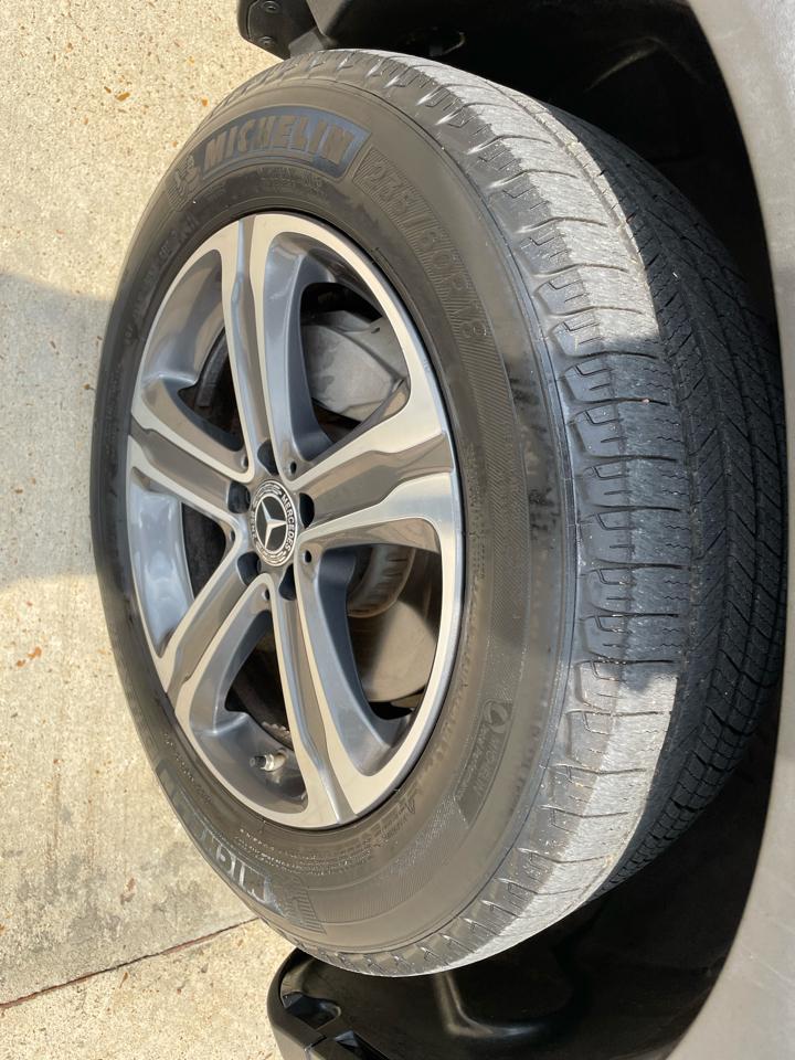 Mercedes-Benz GLC GLC 300 SUV 2020