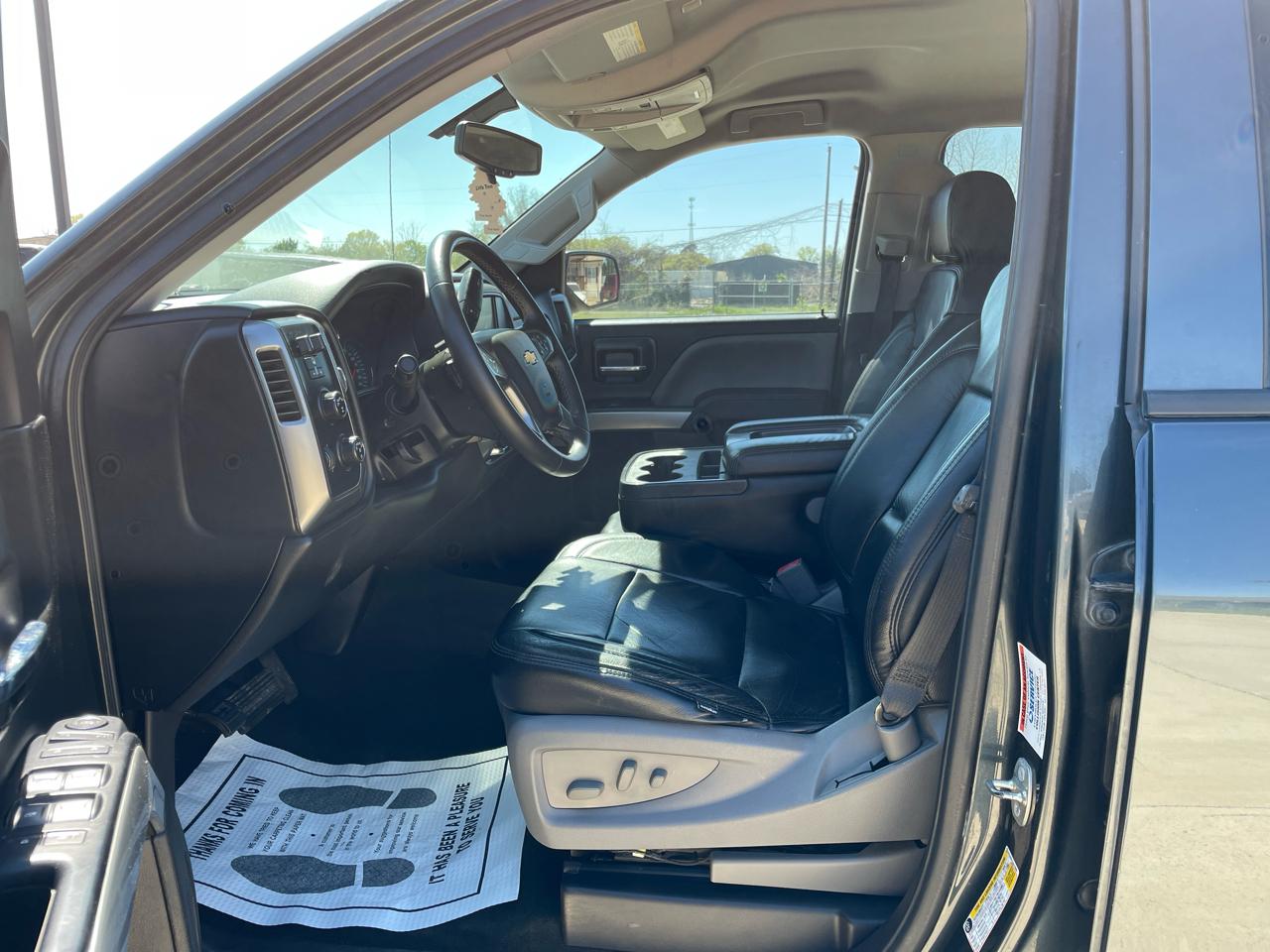 Chevrolet Silverado 1500 4WD Crew Cab 143.5" LT w/2LT 2018