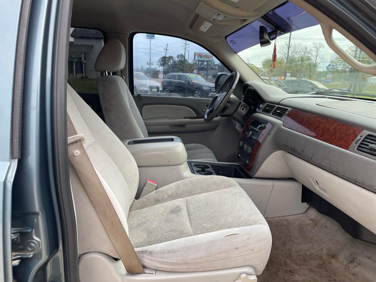 Chevrolet Tahoe 2WD 4dr 1500 LT w/1LT 2008