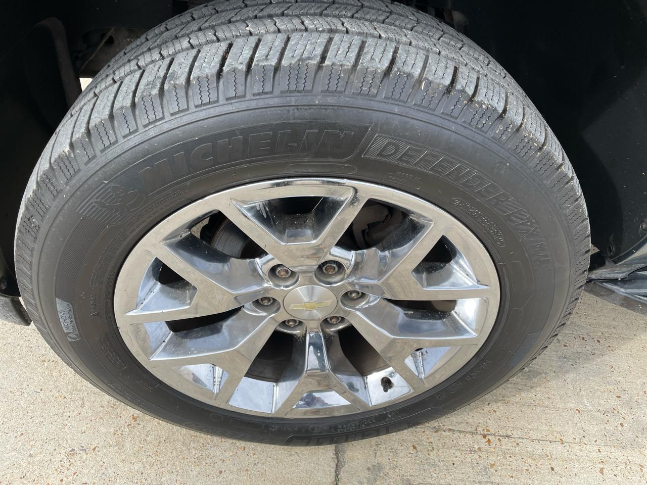 Chevrolet Tahoe 2WD 4dr 1500 LT w/1LT 2008