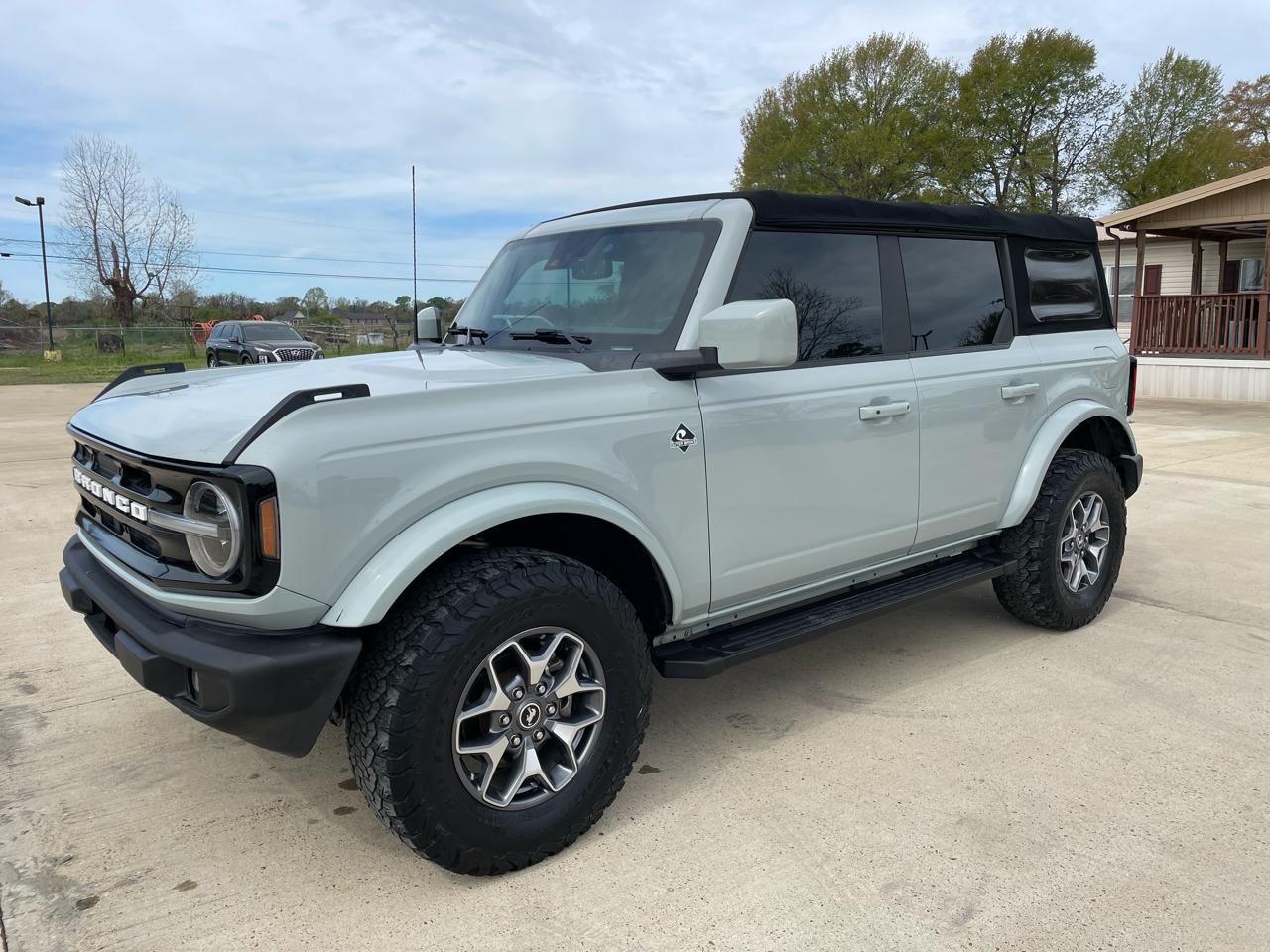 Ford Bronco Outer Banks 4 Door 4x4 2021