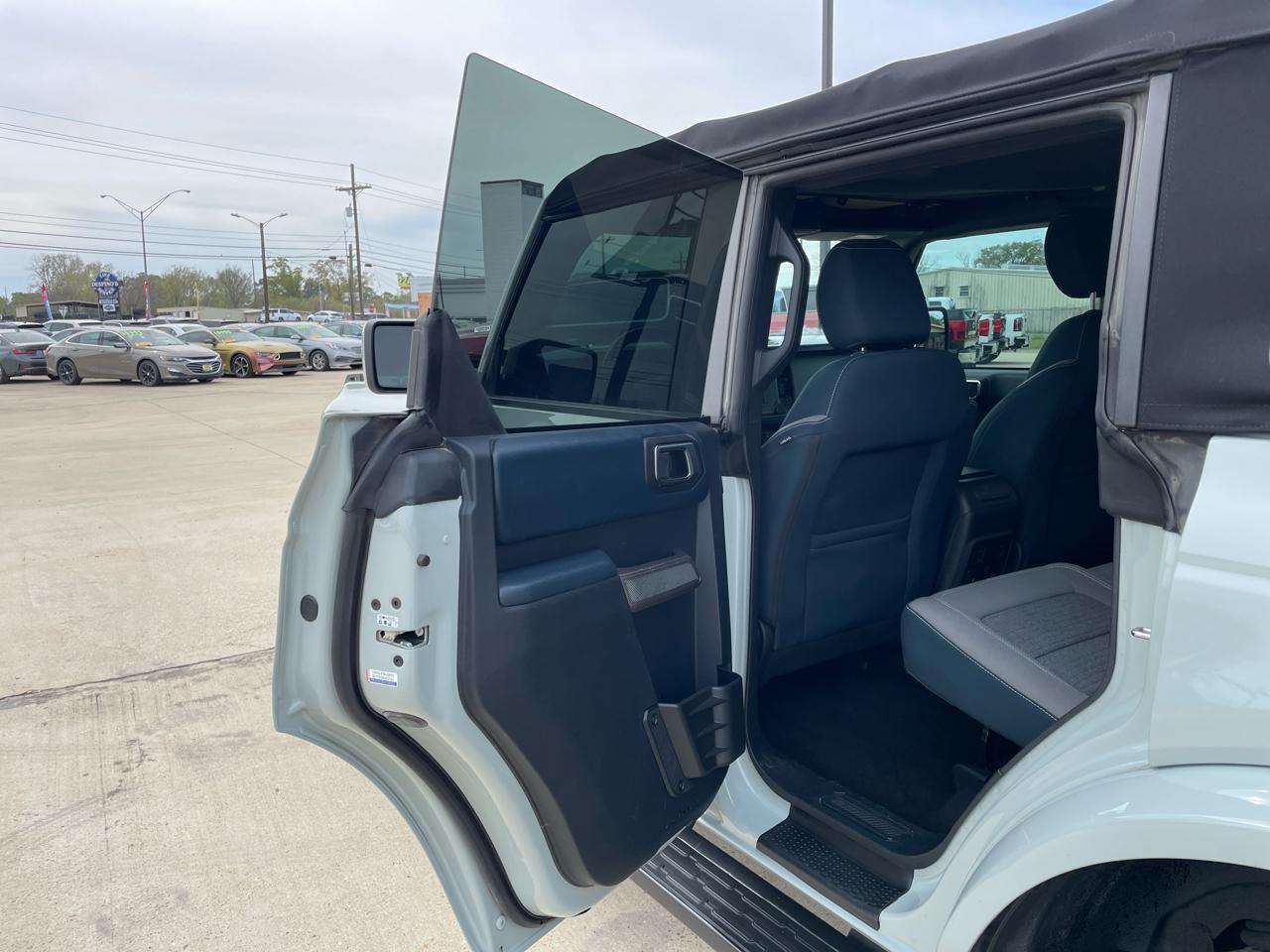 Ford Bronco Outer Banks 4 Door 4x4 2021