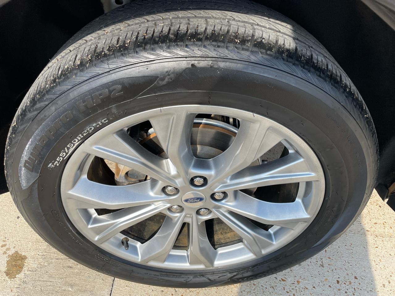 Ford Explorer Limited RWD 2020