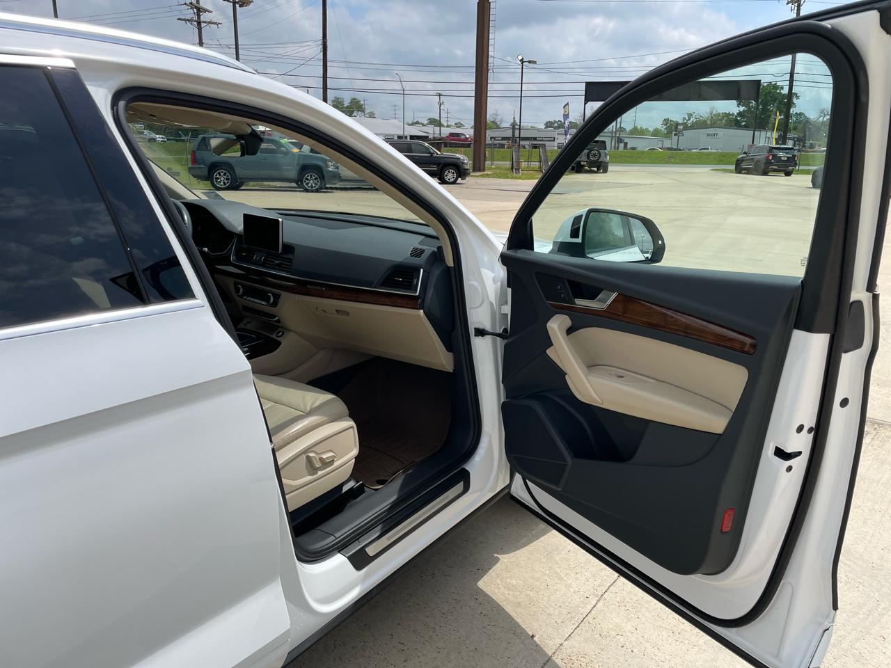 Audi Q5 2.0 TFSI Tech Premium Plus 2018