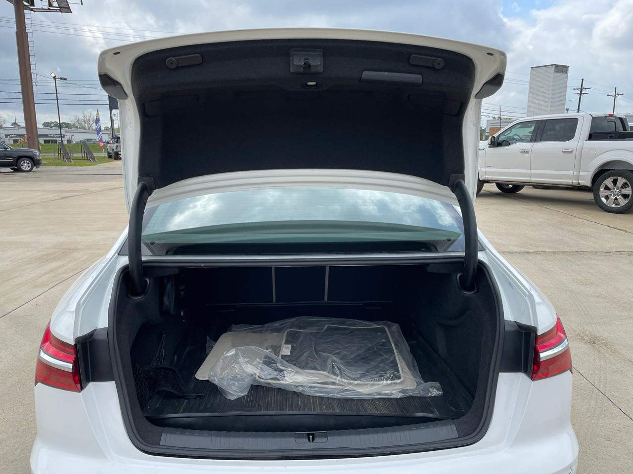 Audi A6 Premium Plus 55 TFSI quattro 2019