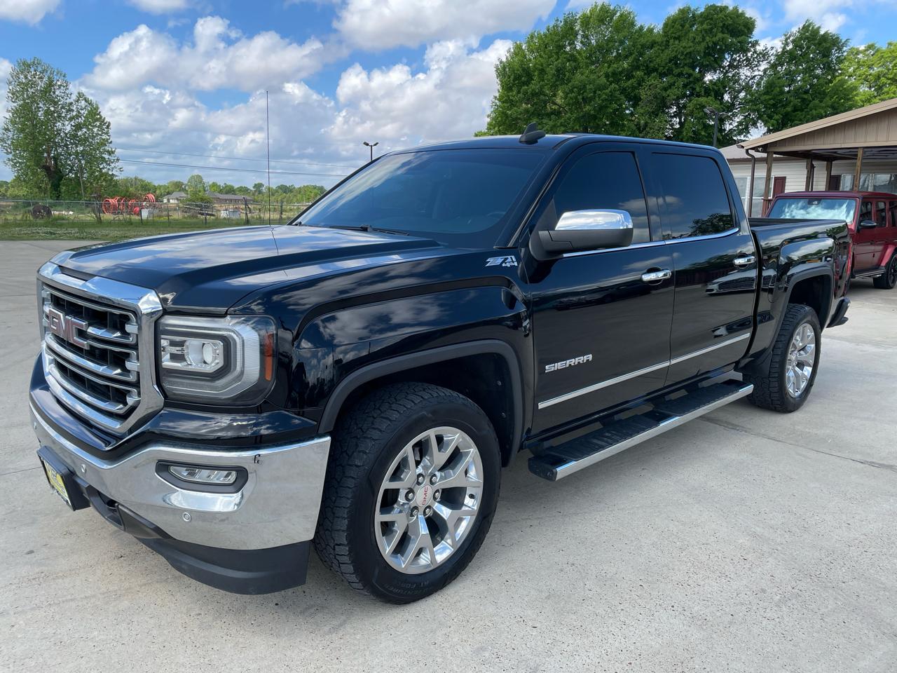 GMC Sierra 1500 4WD Crew Cab 143.5" SLT 2018