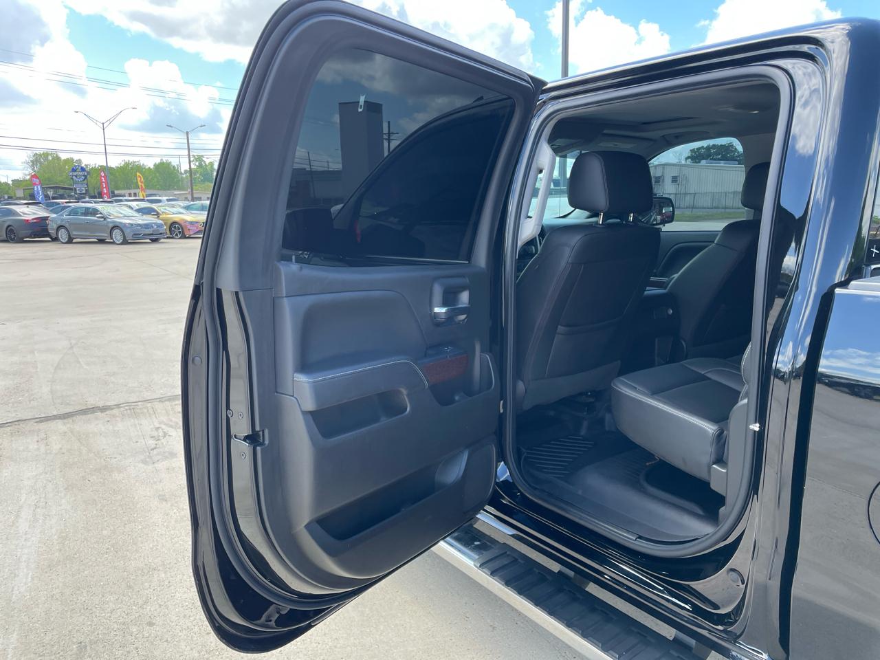 GMC Sierra 1500 4WD Crew Cab 143.5" SLT 2018