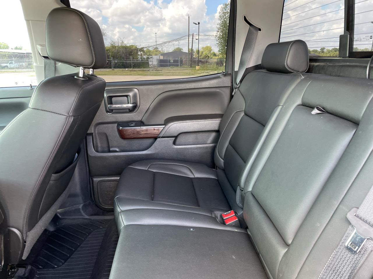 GMC Sierra 1500 4WD Crew Cab 143.5" SLT 2018