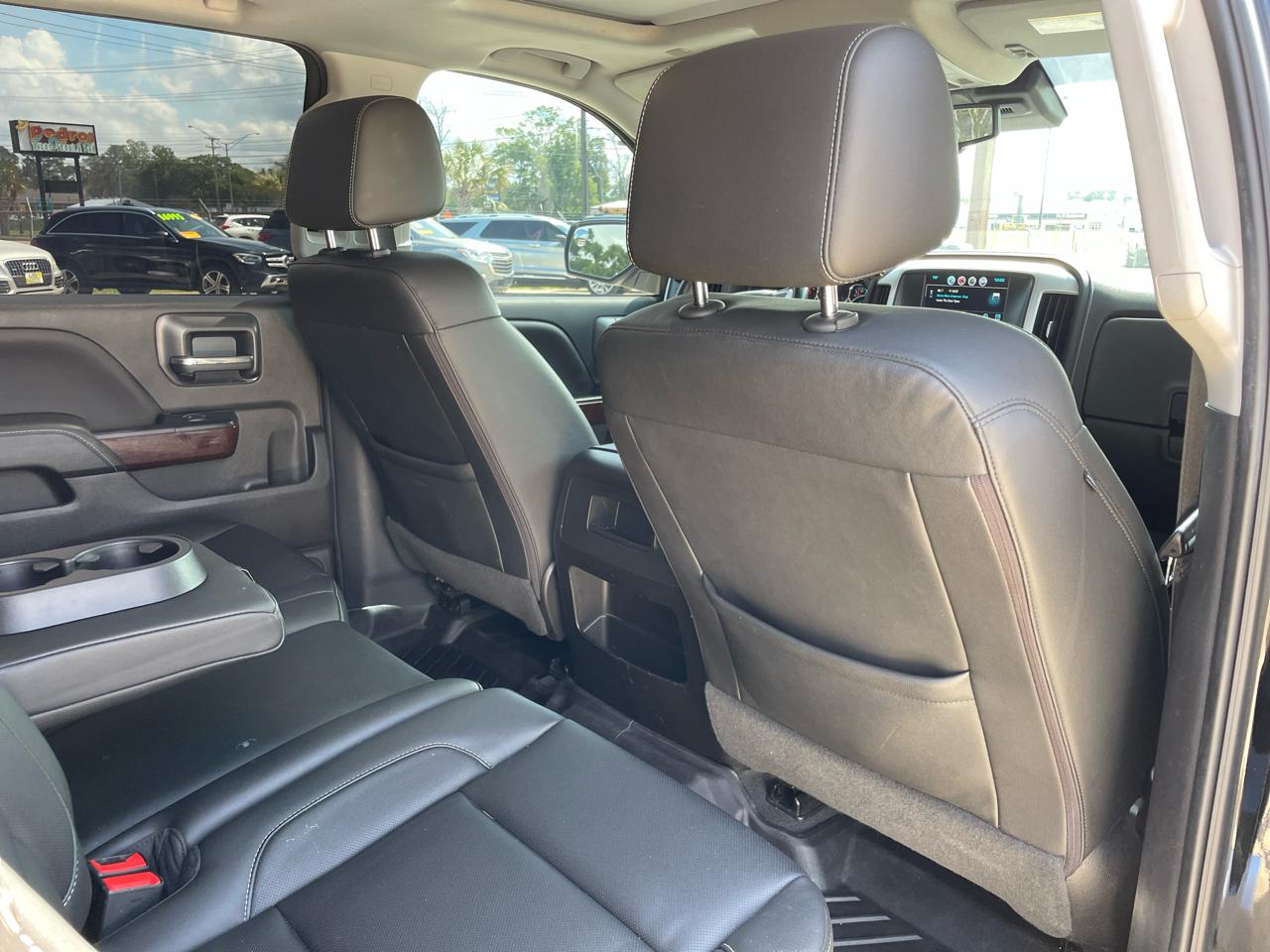 GMC Sierra 1500 4WD Crew Cab 143.5" SLT 2018