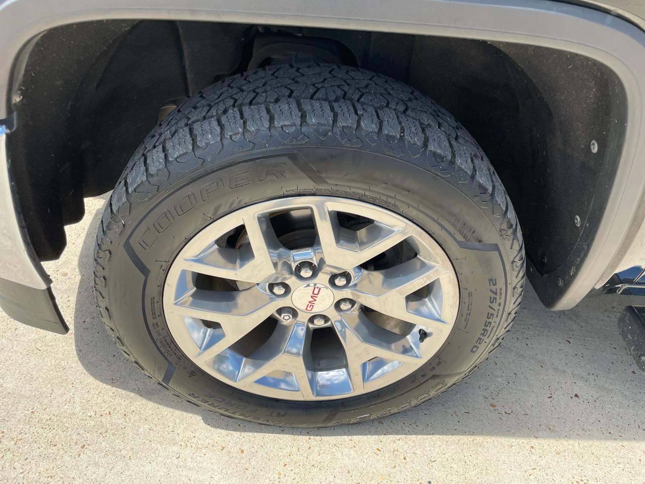 GMC Sierra 1500 4WD Crew Cab 143.5" SLT 2018