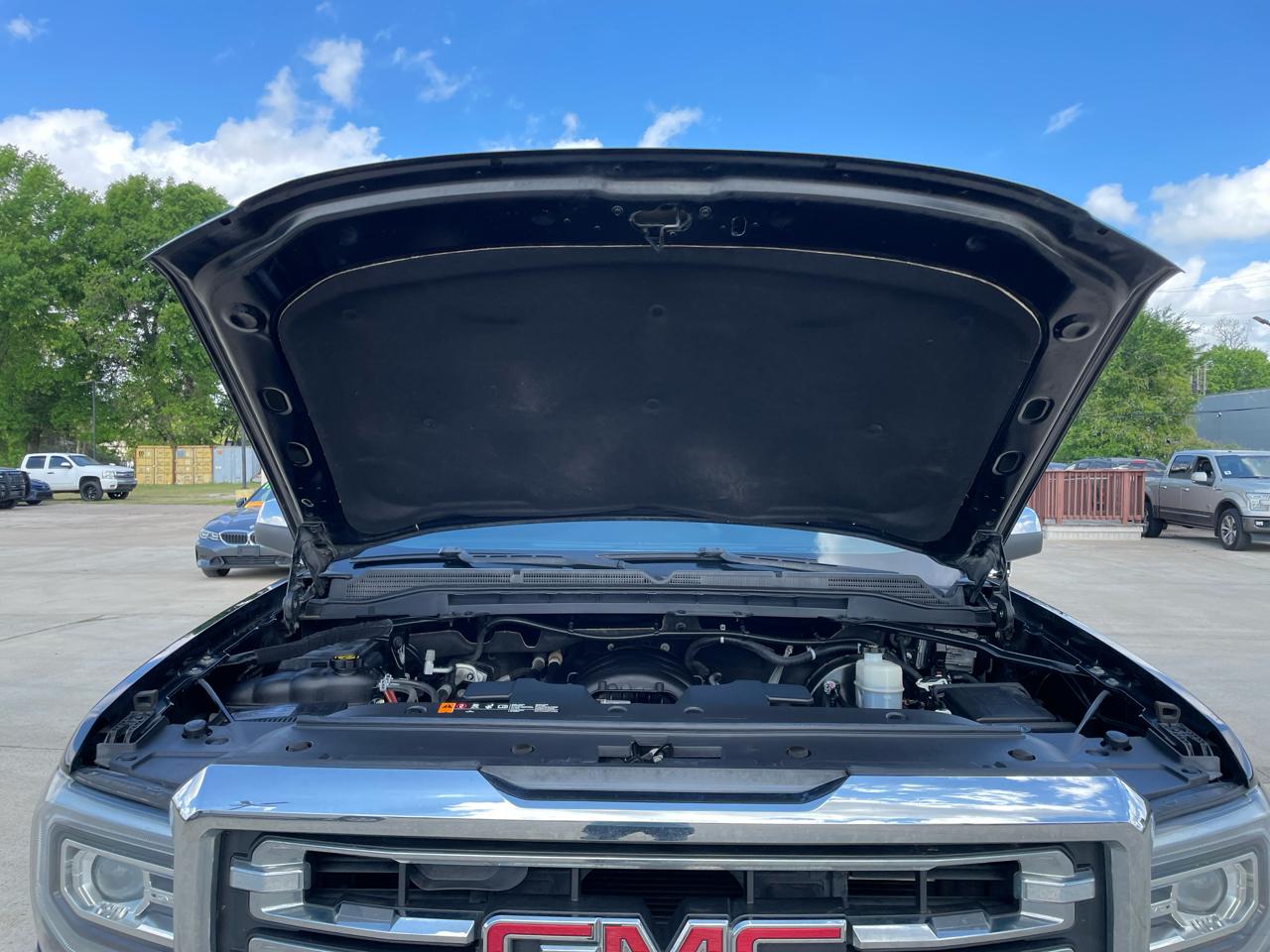 GMC Sierra 1500 4WD Crew Cab 143.5" SLT 2018