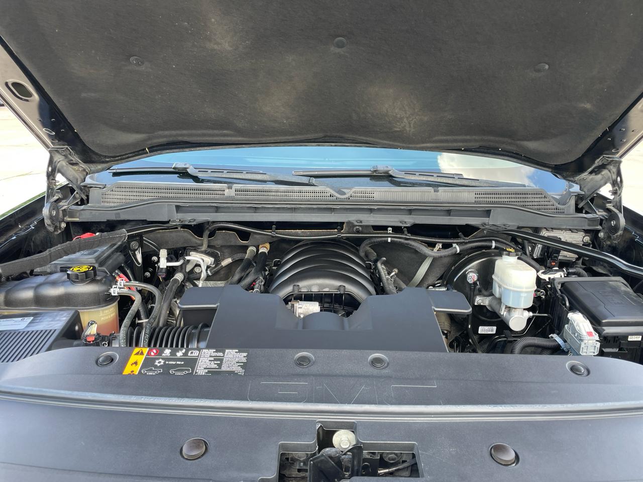 GMC Sierra 1500 4WD Crew Cab 143.5" SLT 2018