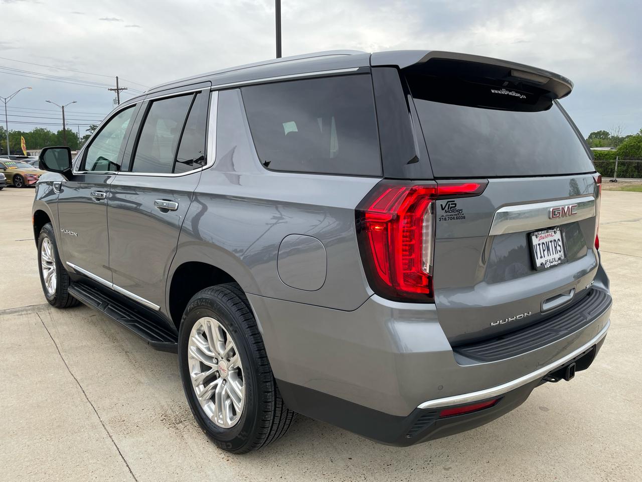 GMC Yukon 2WD 4dr SLT 2021