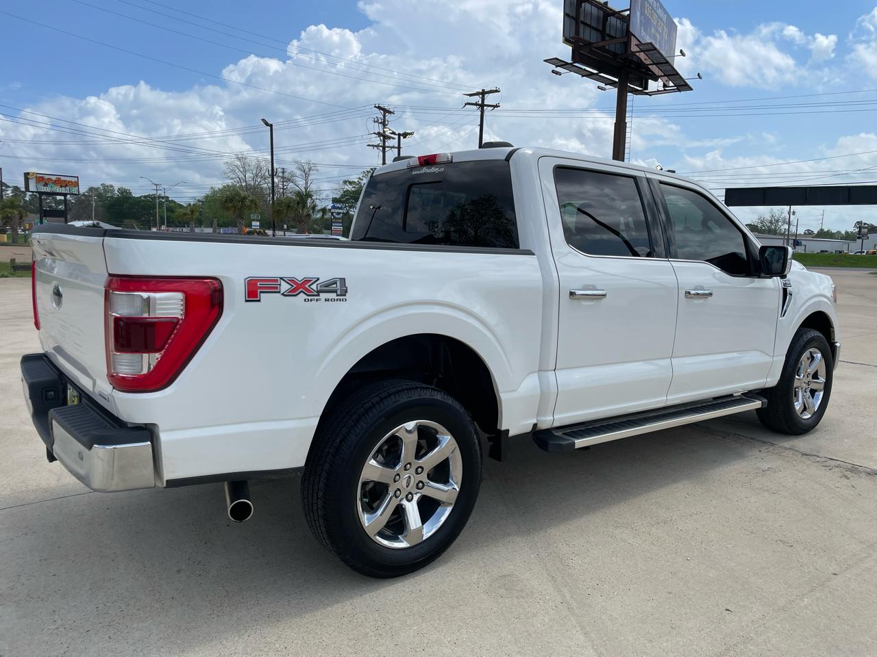 Ford F-150 Lariat 4WD SuperCrew 5.5' Box 2022