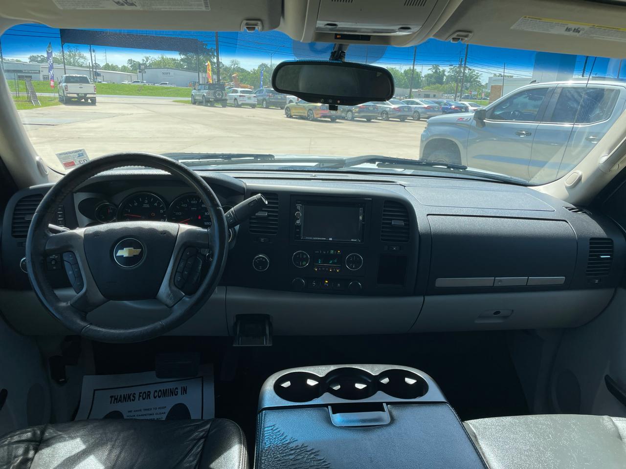 Chevrolet Silverado 1500 4WD Crew Cab 143.5" LT 2011