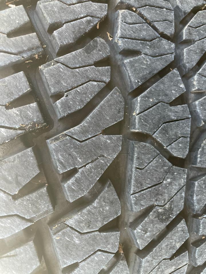 Chevrolet Silverado 1500 4WD Crew Cab 143.5" LT 2011