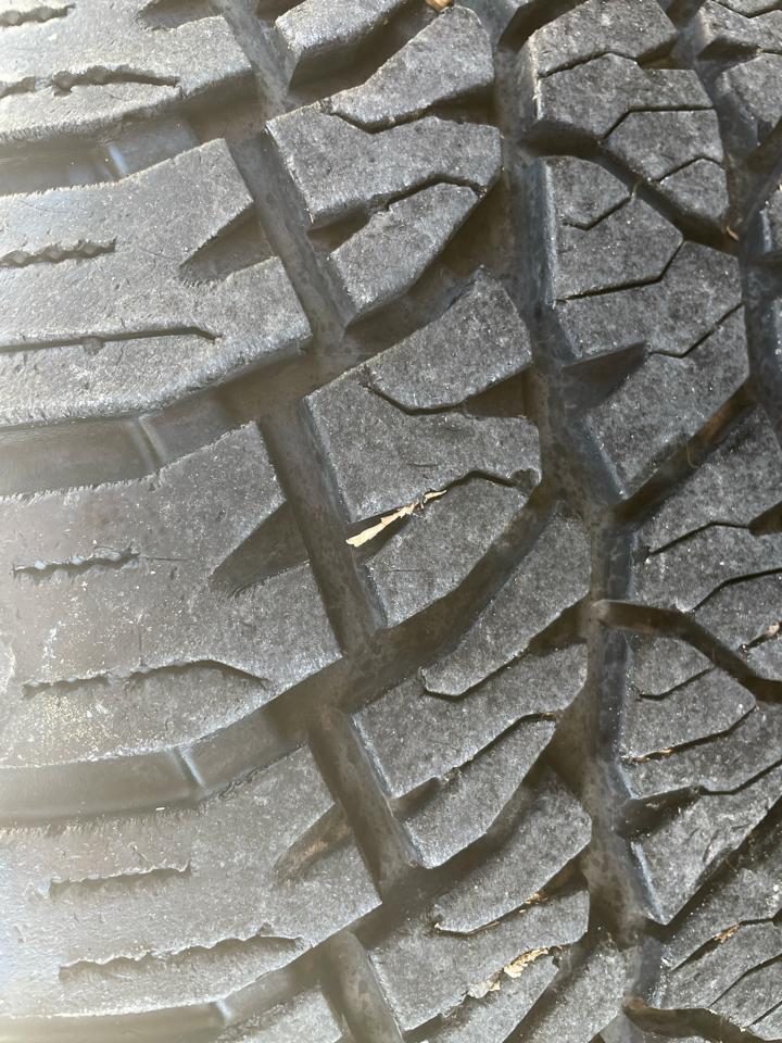 Chevrolet Silverado 1500 4WD Crew Cab 143.5" LT 2011