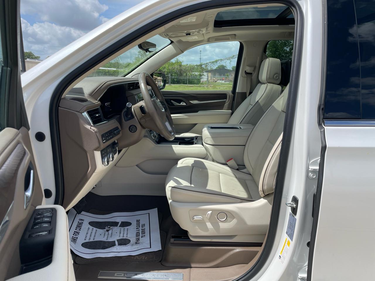 GMC Yukon XL 4WD 4dr Denali 2022