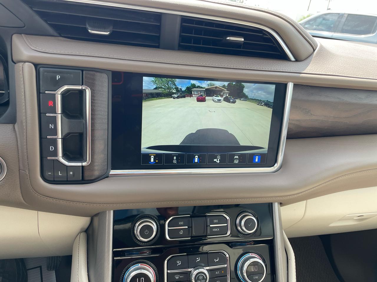 GMC Yukon XL 4WD 4dr Denali 2022