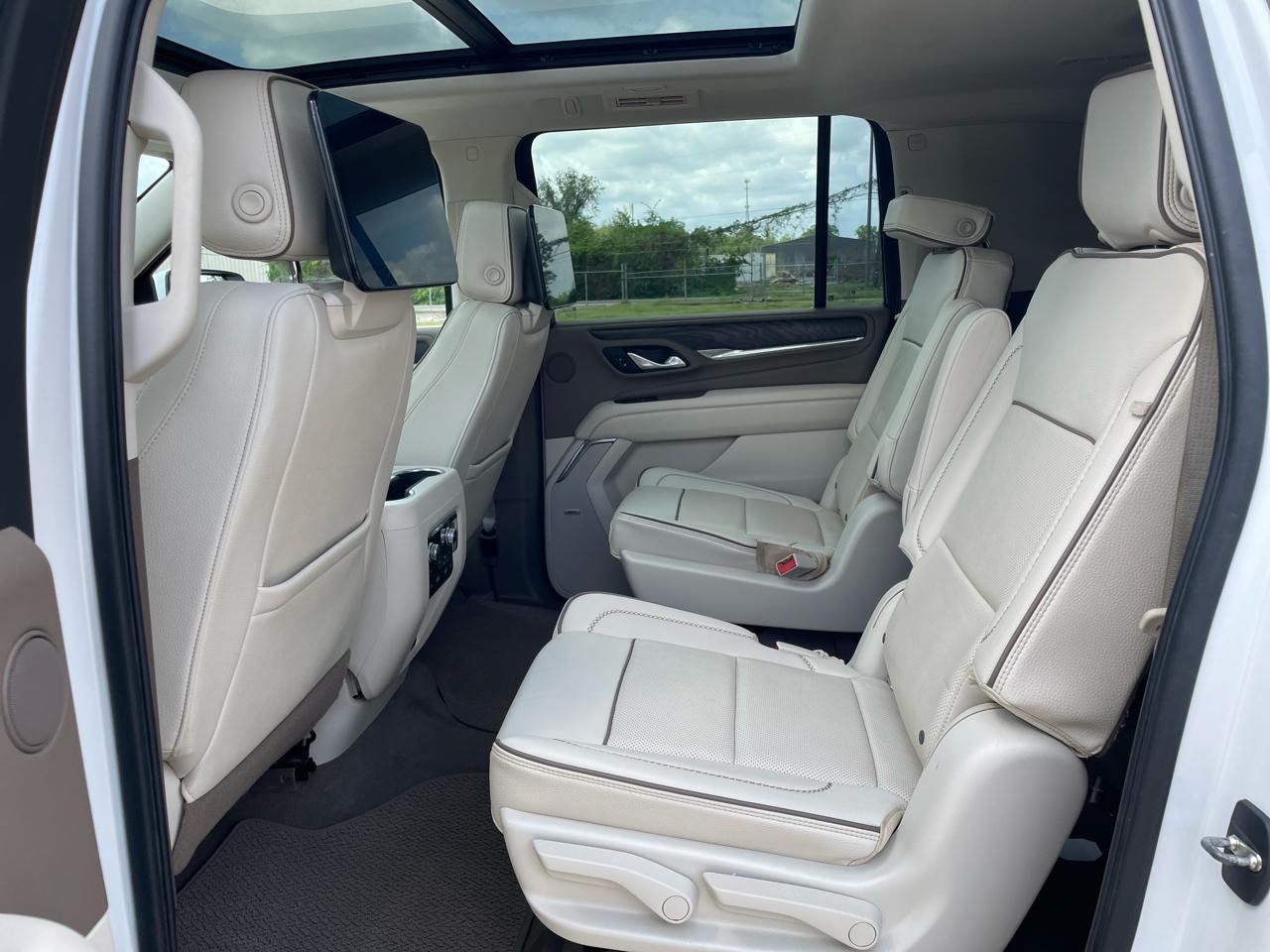 GMC Yukon XL 4WD 4dr Denali 2022