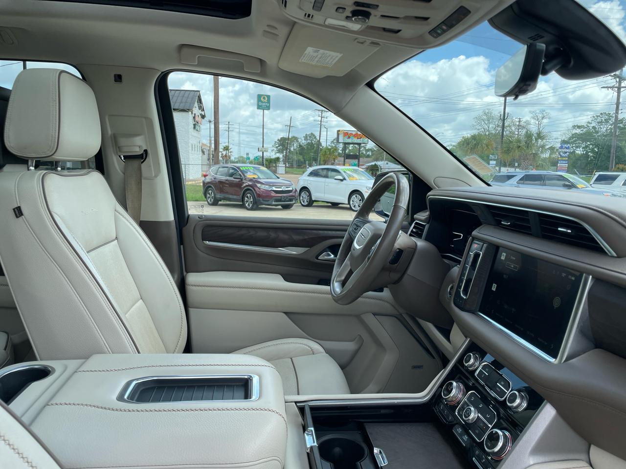 GMC Yukon XL 4WD 4dr Denali 2022