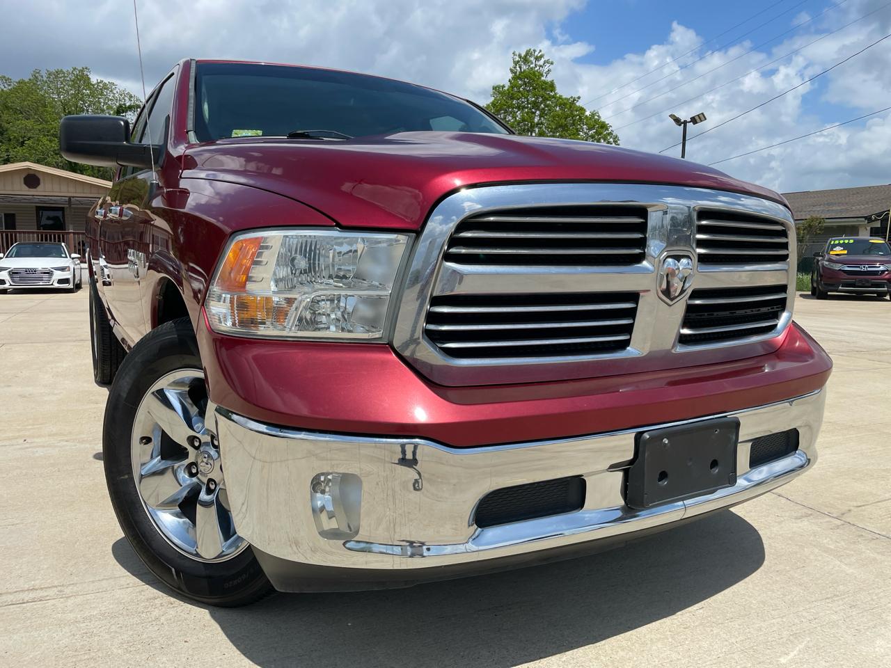RAM 1500 2WD Quad Cab 140.5" Lone Star 2015