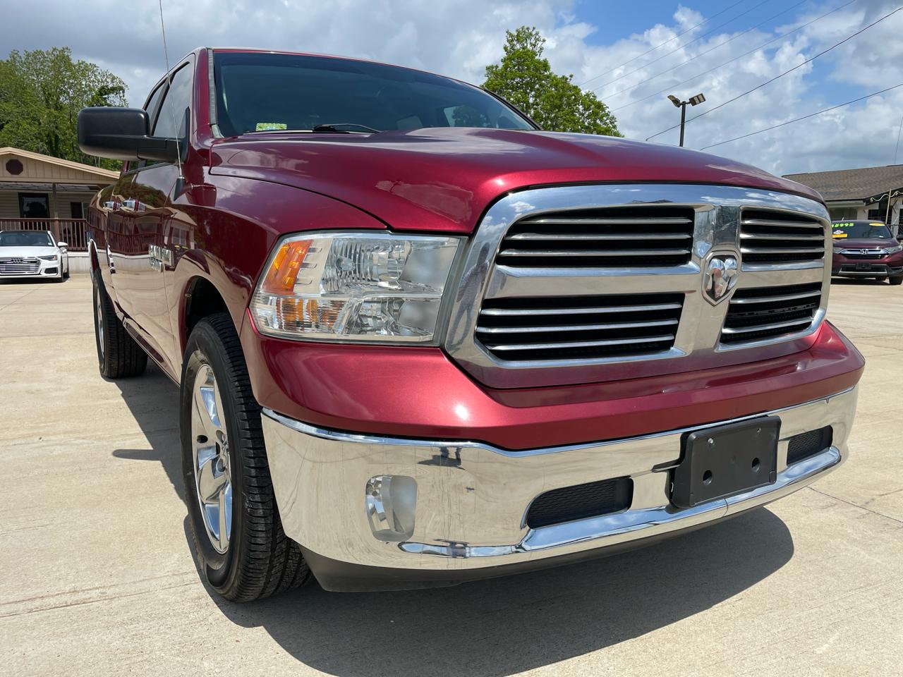 RAM 1500 2WD Quad Cab 140.5" Lone Star 2015