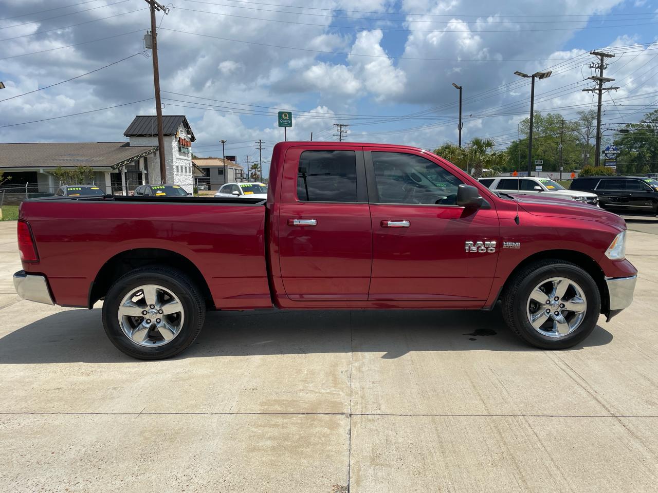 RAM 1500 2WD Quad Cab 140.5" Lone Star 2015