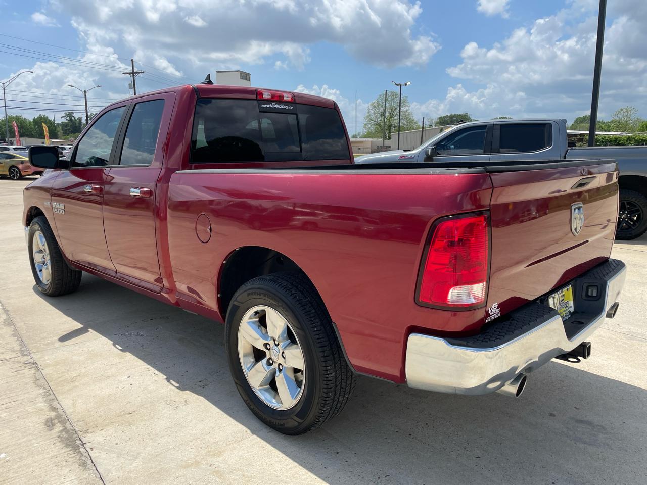 RAM 1500 2WD Quad Cab 140.5" Lone Star 2015